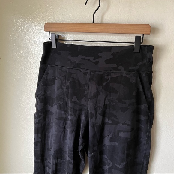 Lululemon | Formation Camo Deep Coal Align Joggers - Picture 3 of 7